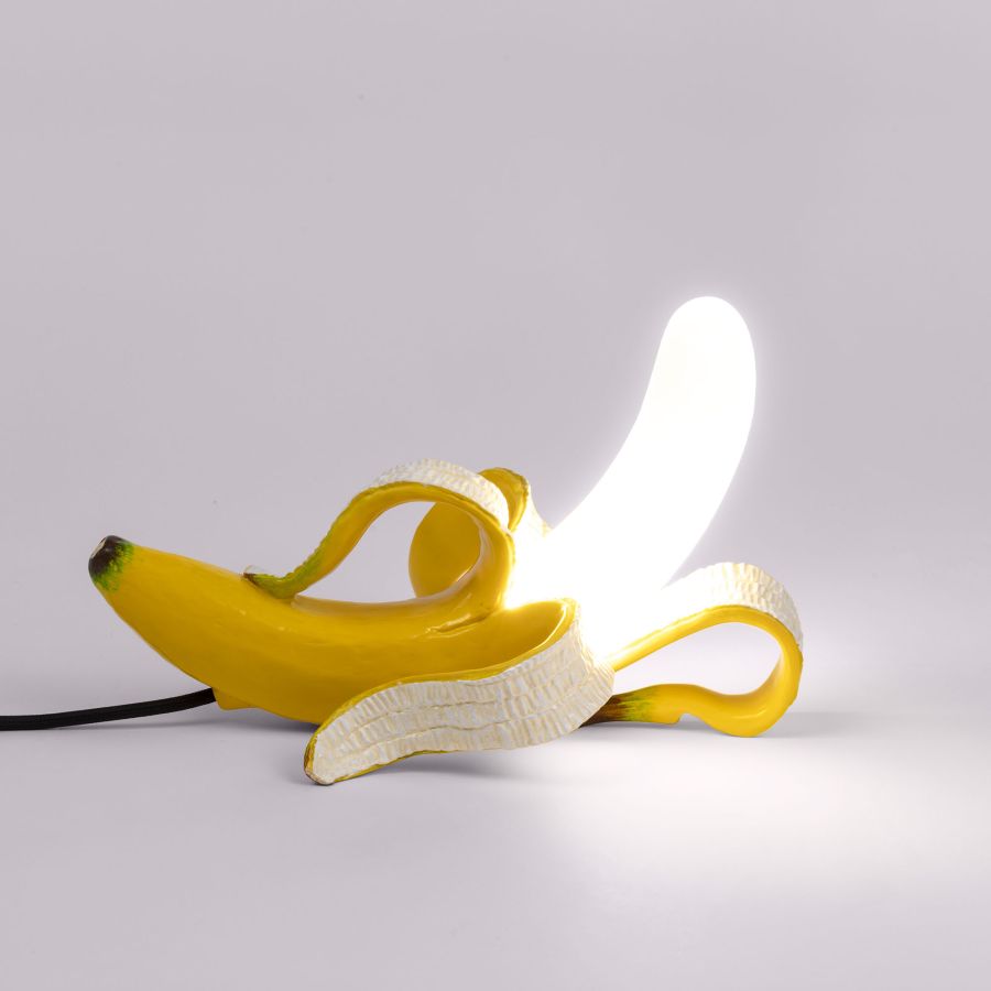 Seletti-Lighting-Blow-Banana-Lamp-13070-BananaLampGialla_039.jpg