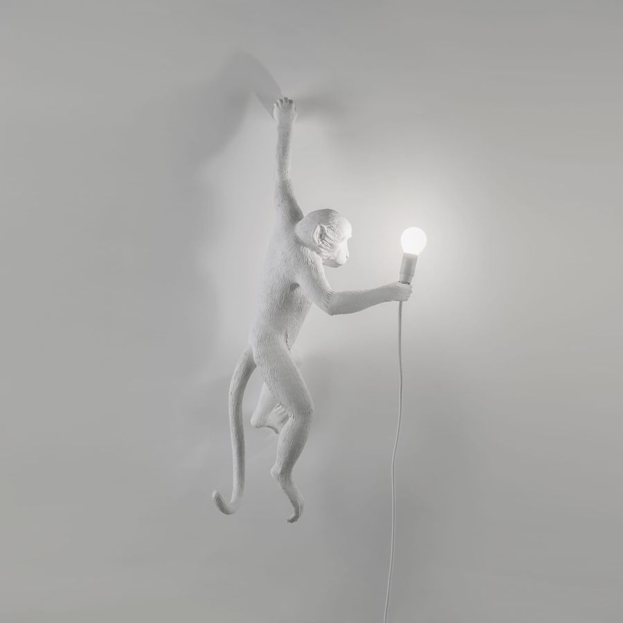 Seletti-Lighting-Monkey-Lamp-Hanging-Lamp-Indoor-14881-2.jpg